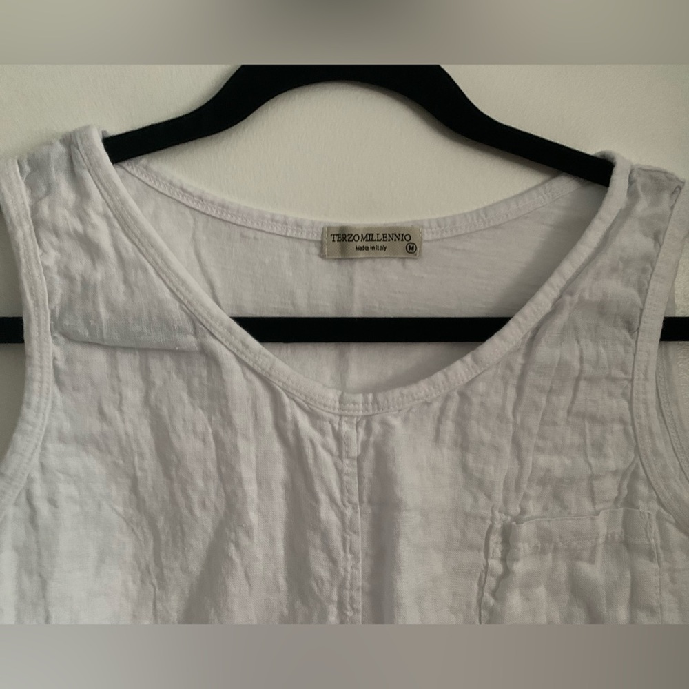 Terzo Millennio sleeveless white tank top - Picture 2 of 8